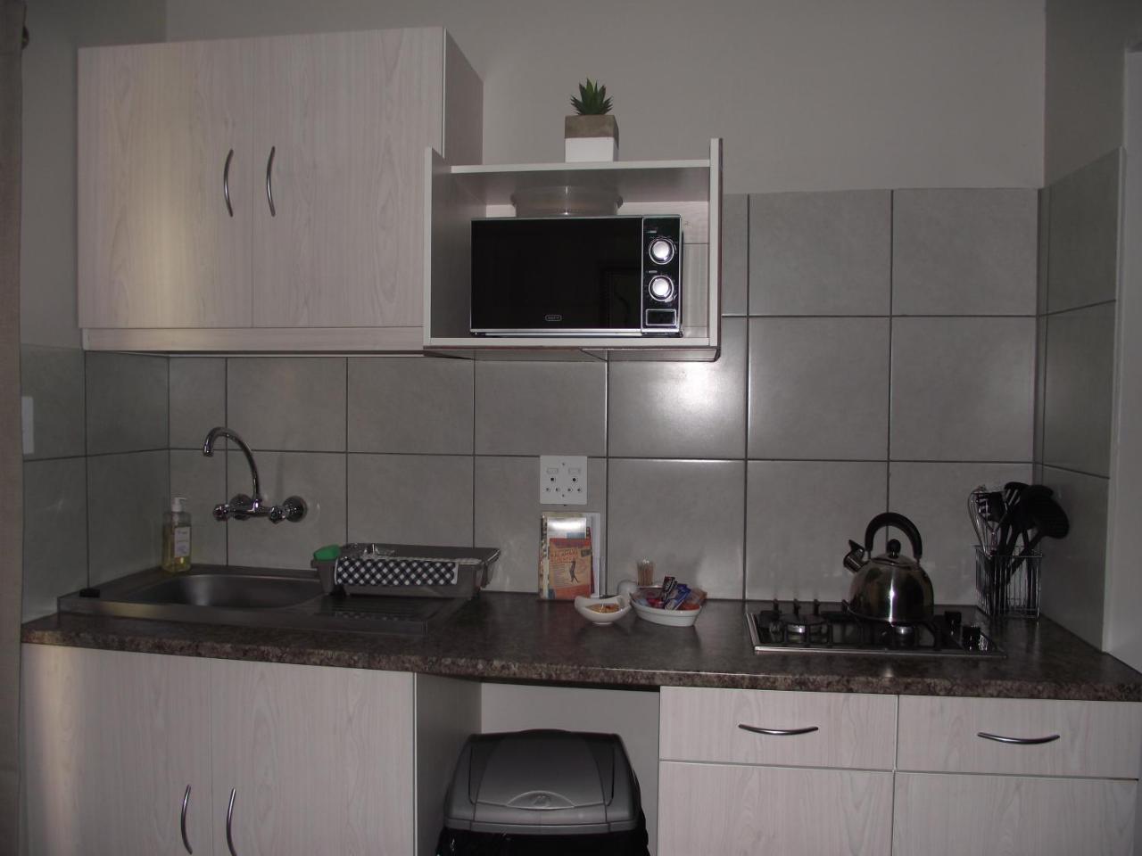 De Nachtuilen Guesthouse Апингтон Экстерьер фото